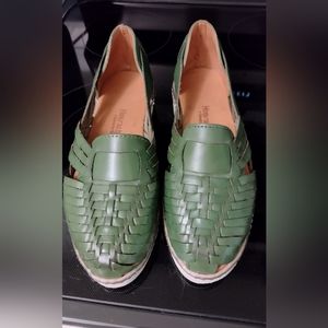 Huaraches Bearpaw leather